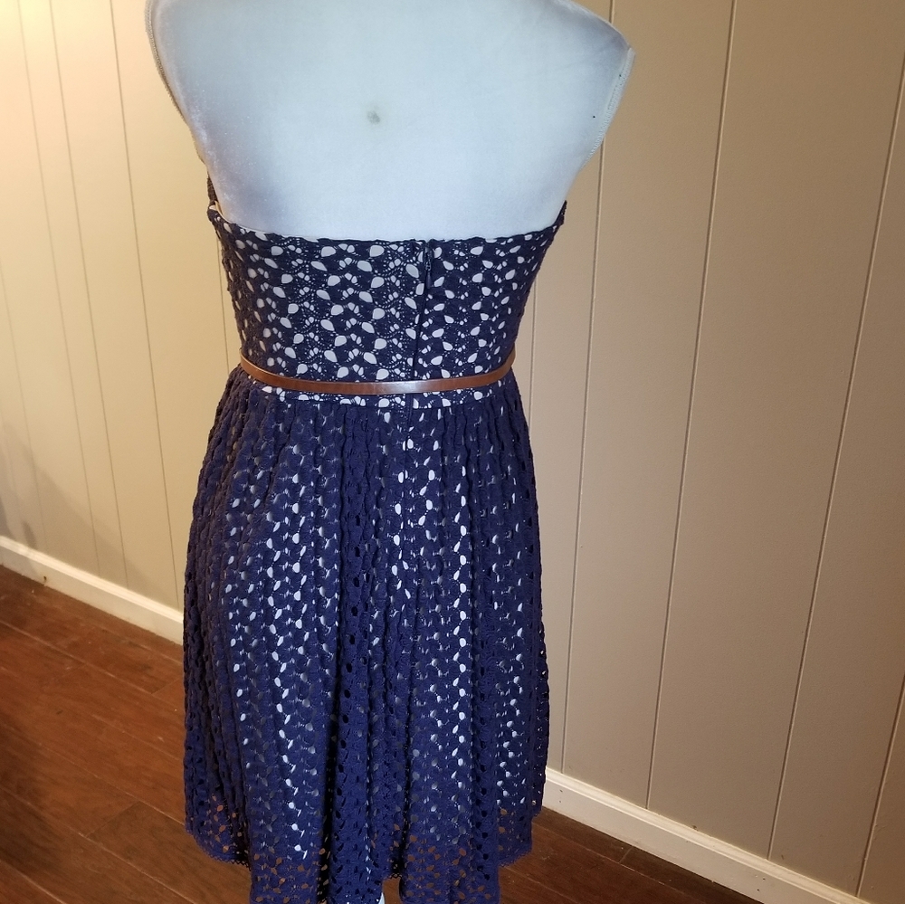 Cute strapless dress - Picture 3 of 8